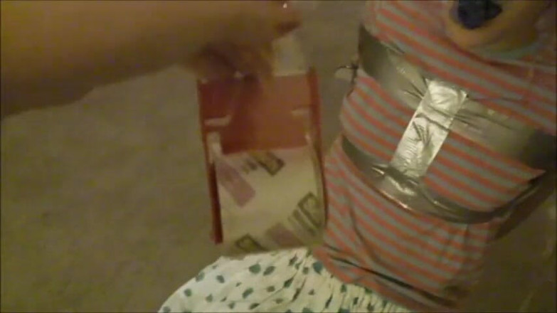 Selfgags classic: Munkavle min bratty lilla snitch styvsyster igen!
