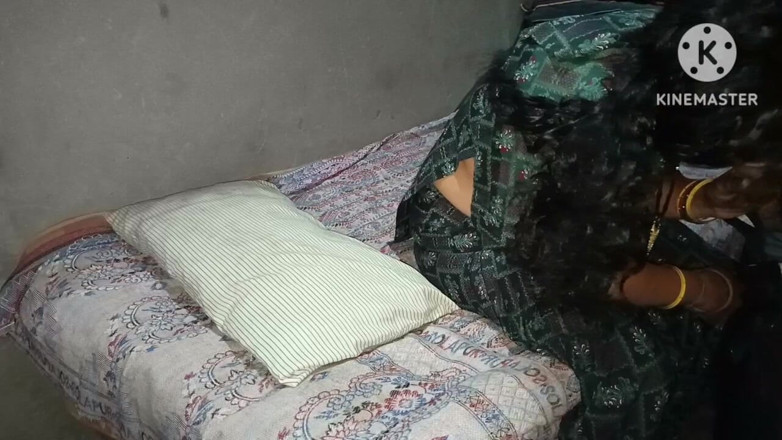 Savita5343: Desi ciocia piesek styl i pozycja stojąca seks