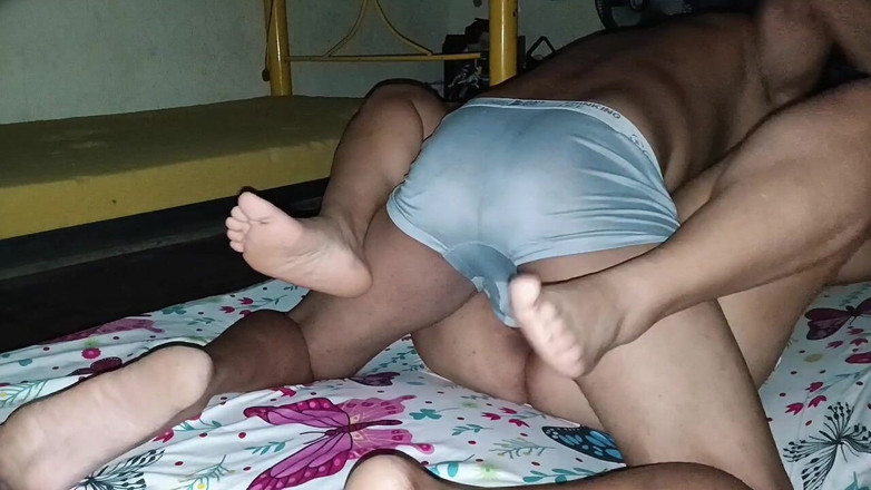 Adribella69: Io faccio sesso con la moglie del mio vicino - una...