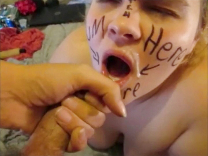 Sadee Rain: Edepsiz döl sürtüğüm yarak emiyor ve yüzüne büyük bir boşalma...