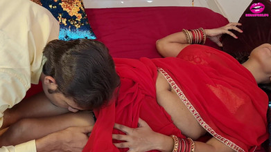 Indianpinklips: 大きな胸のカジャル・バービーと夫とのセックス