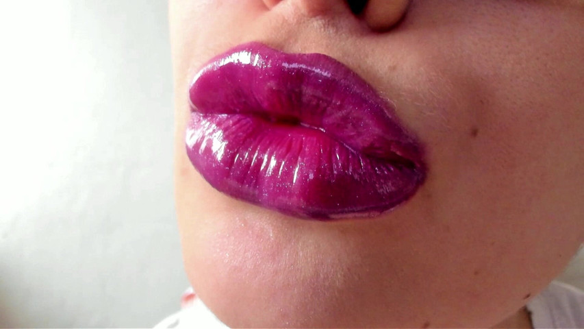 Kissing Sounds 2 (Rarible Diamond)