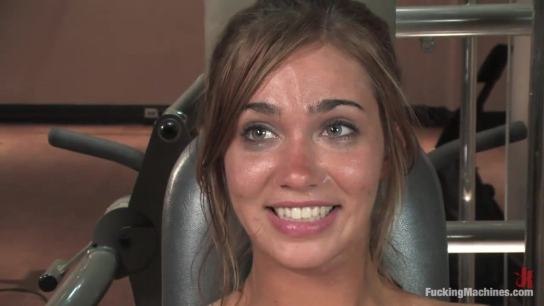 Fucking Machines by Kink: 19-latek - Dakoda Brookes