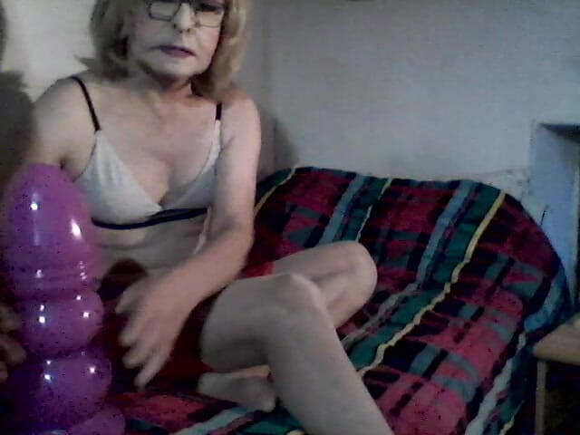 Martina trans: Incredible Martina Cow Self-destructs Her Ass