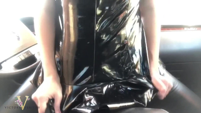 Victoria Lotus: Riding Stick Shift and Squirting in My Car Leather Fetish...
