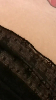 Propíchnutá brunetka Bridgette Powell je ošukaná ptákem ve videu