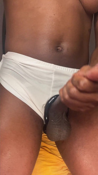 Aj180 Prezentuje: Gushyy