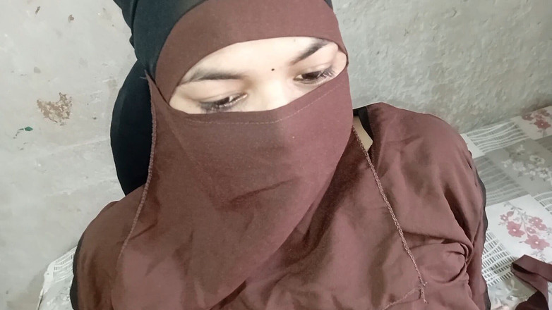 Dearshivani: Mengongkek pepek Muslim yang keras