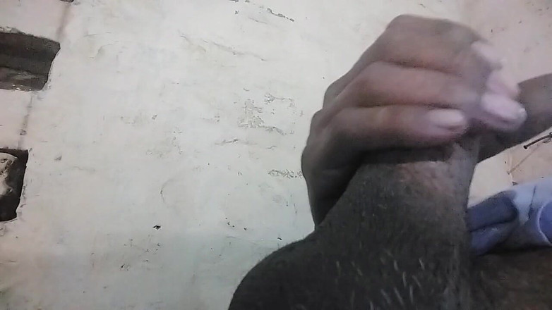 A_k_93152: Top modelka péro