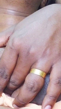 Pareja india tratando bdsm