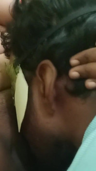 Desi Romantik vom Feinsten. Schau zu, bis zum Ende den ultimativen Höhepunkt der Liebe zu fühlen!