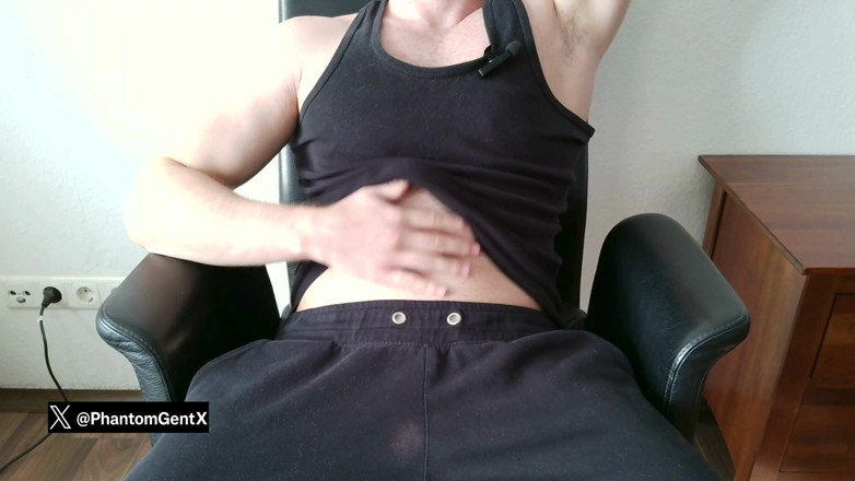 PhantomGentX: nakaabposh phantomgentx uttejak gandi baat ke saath bare paimaane par...