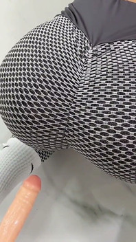 Farklı açılardan Fışkırtarak Orgazm Olana Kadar Mükemmel Ayna Dildo Sikişi