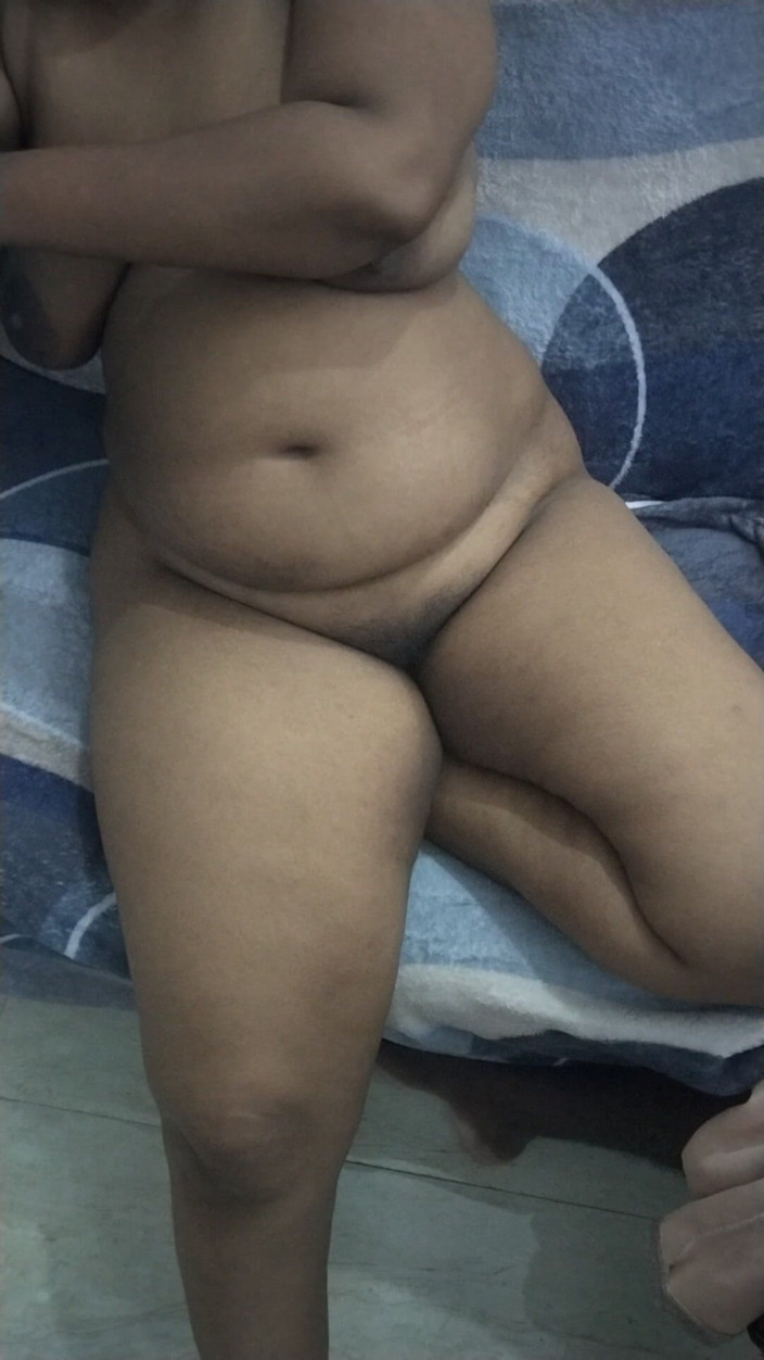Tamil lesbian: ผ่อนคลายหลัง BDSM