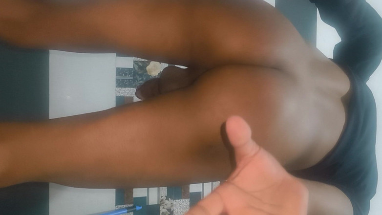 Zayn addicted: Ein süßer indischer junge hat spaß, zum ersten mal seinen...