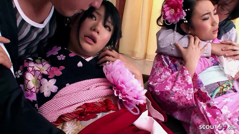Asian porn collection: Wild Japan sex party uncensored with dirty teens