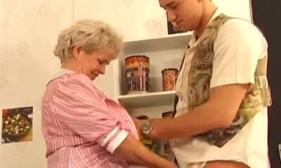 Nasty matures and dirty grannies club: 3 in 1 oma-ficker