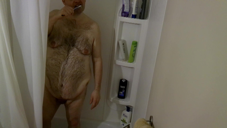 Caressonnous: Sprcha ráno 31 března 2024