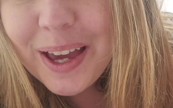 KinkyKatie: 上线约15分钟！