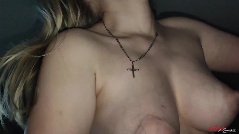 Meri-Mouse: Her Tight Pussy Milks His Cock
