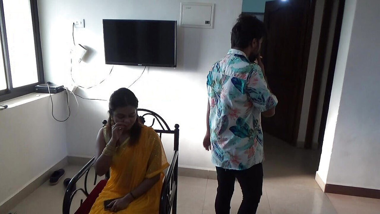 Anjalisingh_sexy: Bini yang baru berkahwin dihina dan dikongkek suaminya. Menikmati