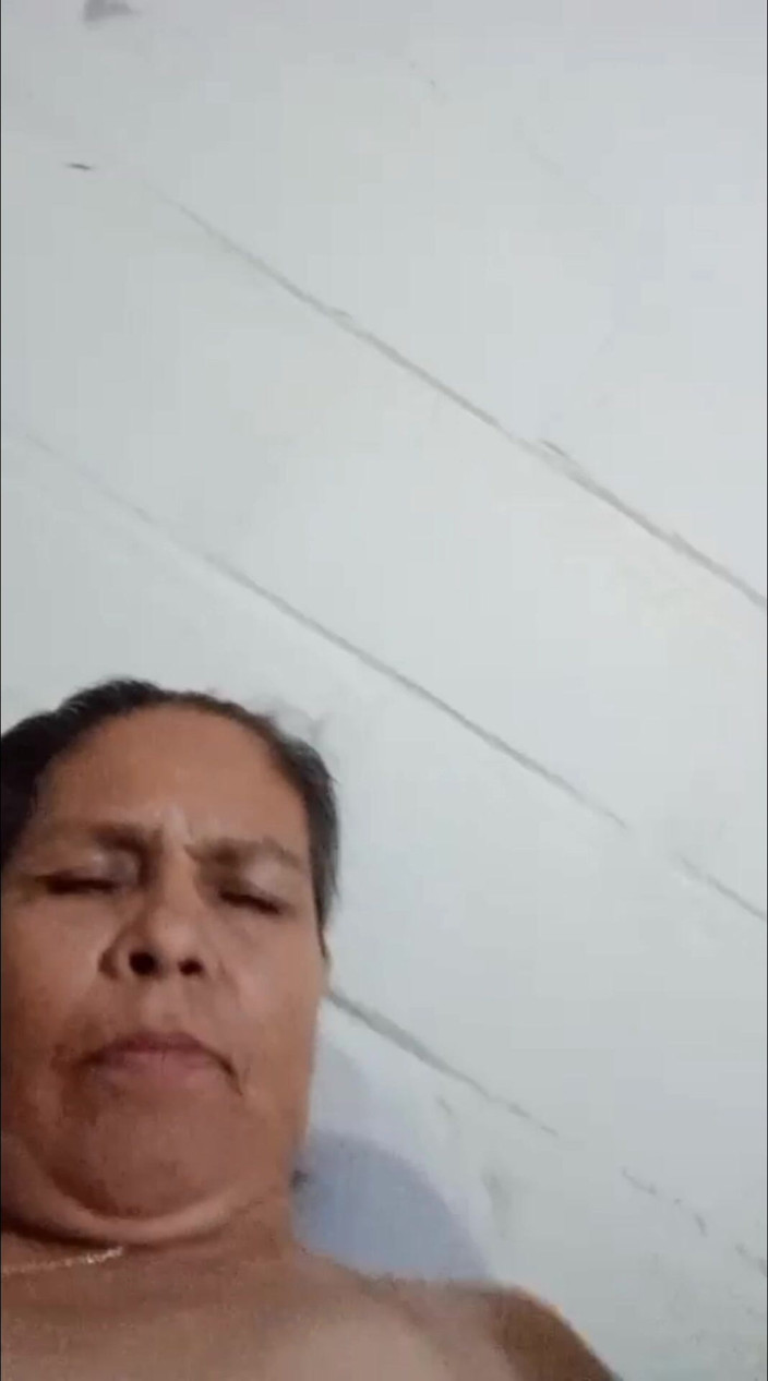 granny66mom: ฉันรักของเล่นตัวน้อยของฉัน
