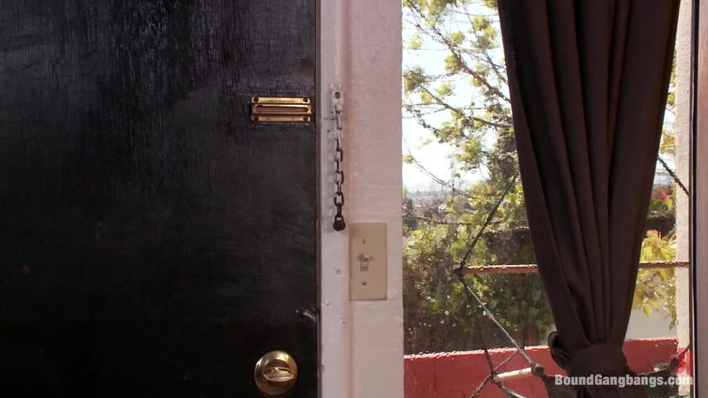 Bound Gang Bangs by Kink: Hey mevrouw S: milftastische feature shoot