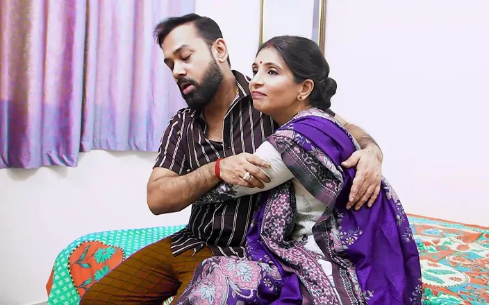 Xtramood: A Story of a Sexy Bhabi and Horny Boy, Hardcore...