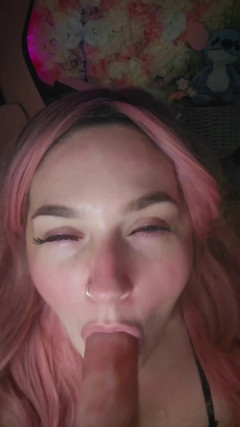 Jinyxx3: POV: op mijn knieën voor jou - natte lippen en gladde...