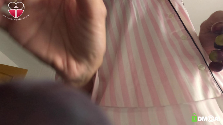 Candystart Videos: Uriașă și fetiș pregătită, servită și înghițită