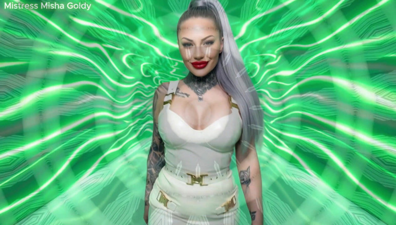 Goddess Misha Goldy: Špatná ruka, moje pravidla