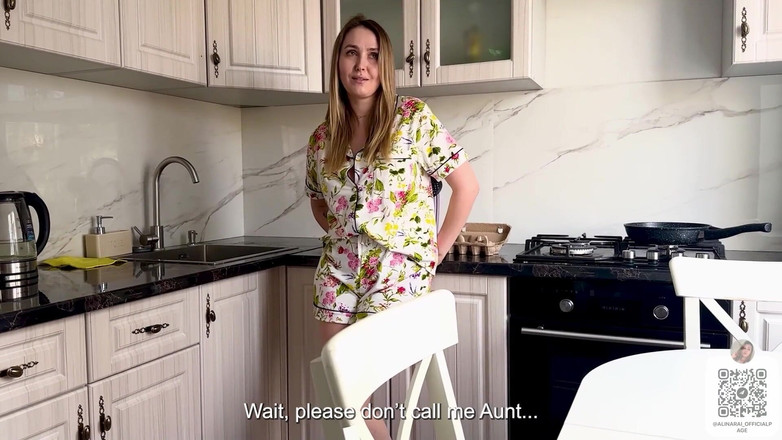 Alina Rai: La matrigna non ha rifiutato il sesso duro con il...