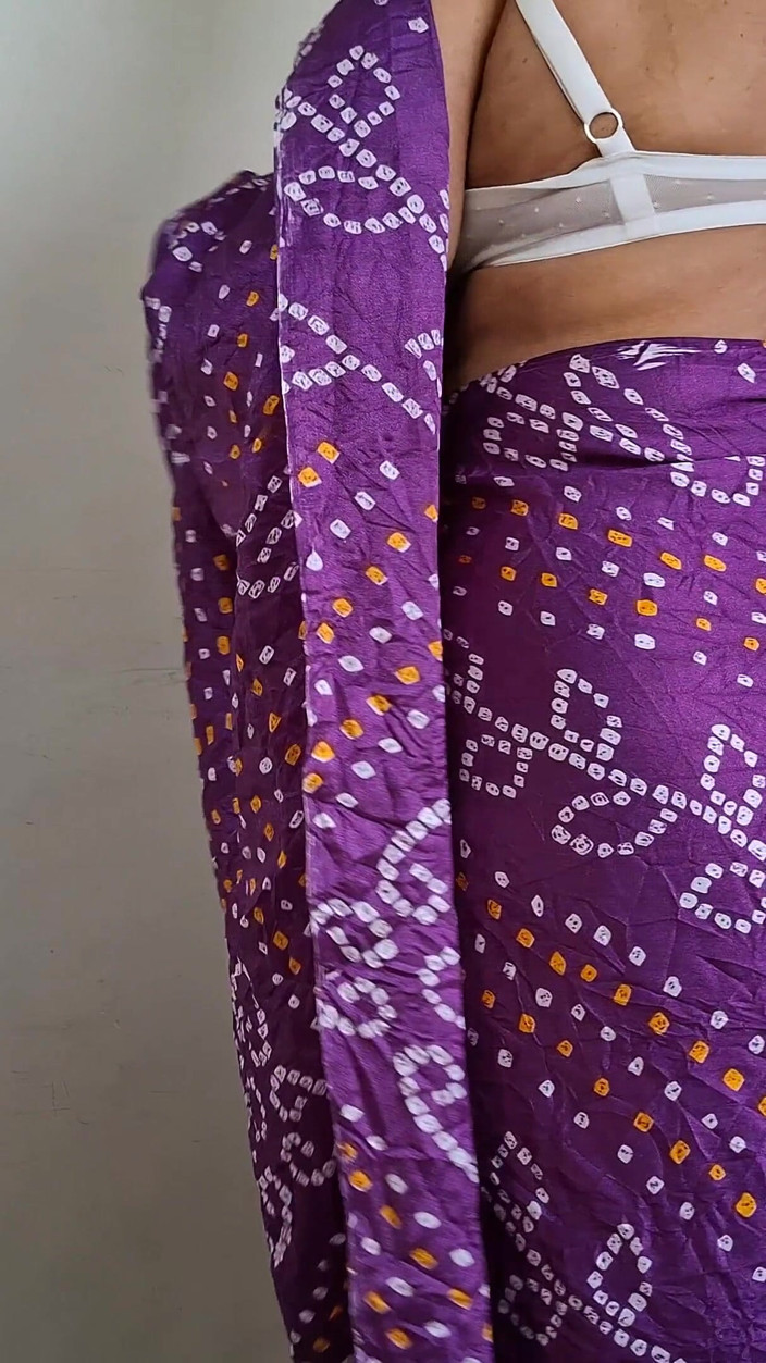 TABOOBREAKERS: Purple Saree Love the Gujrati Bhabhi Feeling