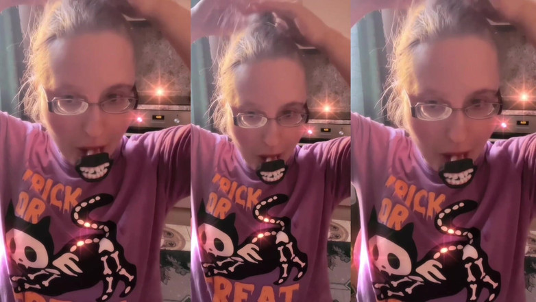 FinDom Goaldigger: Asmr spazzolata capelli lunghi biondi