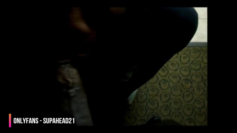 Wondahead21: Enorme pau de basquete de 13"