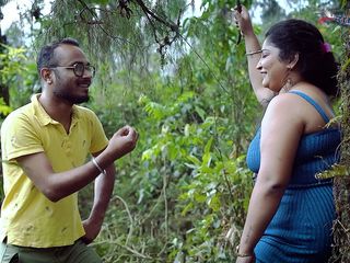 Desi Bold Movies: Desi lokaal meisjevuurde seks met vriendje in de jungle volledige...