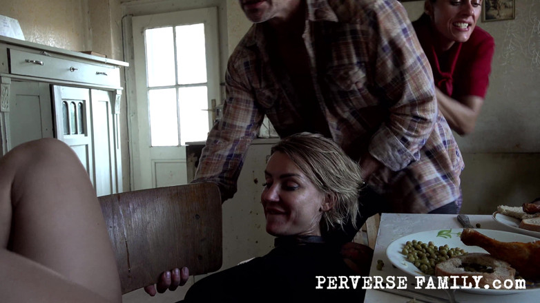 Perverse Family: Perverse Family 30.2 (season 3) Welcome Kinky Toast