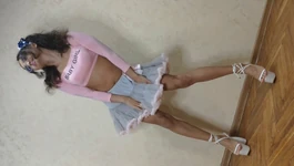 Asian Hentai Anime Girl Bimbo Sissy w Seksowne wysokie obcasy