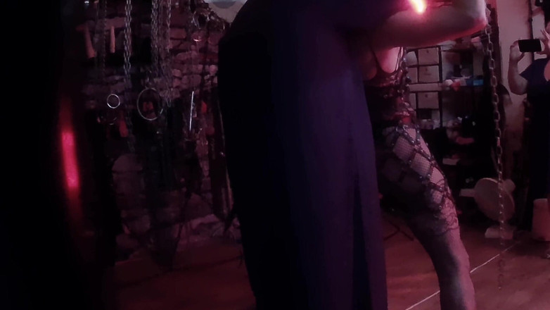 Aaexperinces trans: Bölüm 1 Allegro'nun Lanista Bear ile ilk deneyimi