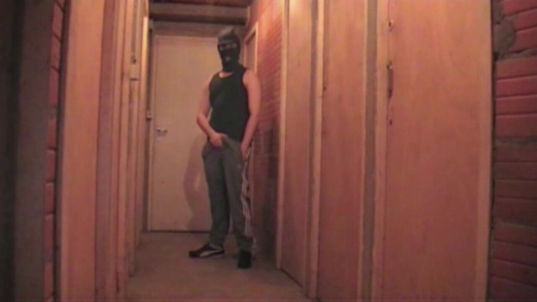 STRAIGHT BOY CURIOUS: Fucked by straight anonymous in discreet basement