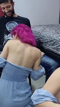 Mi ha riempita di latte il nostro anniversario di nozze e sono andato al ristorante con la mia figa coperta di sperma