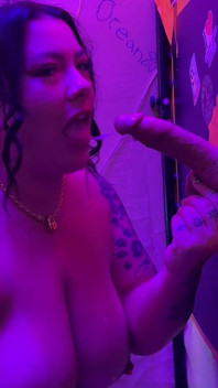 Bailey boston & kennedy starling berbagi besar pria kulit putih di gloryhole