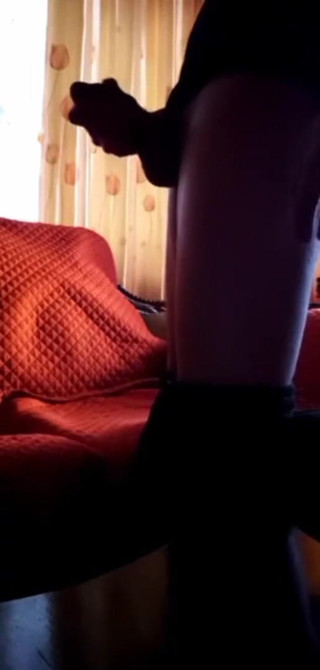 The backyard bastard: Sexy chlapec se vyděsí pro svého přítele na telefonu porno