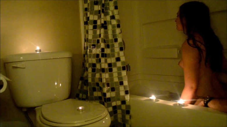 LustfulGeeks: Abby romantyczna wanna seks