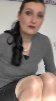 Cu 13 zile înainte de nunta ta: Întâlnire tabu - Splash On My Sweater, Lady Victoria Valente