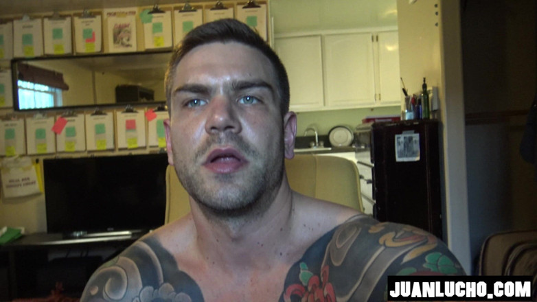 Juan Lucho Gay: mere apaartament men akela