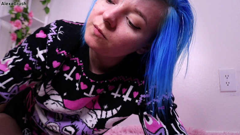 AlexaCrush: Ревнива дівчина дає вам в нагоді