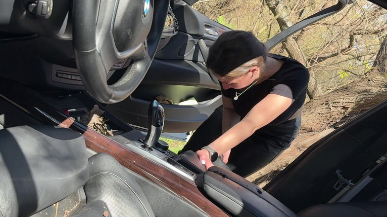 Hottie goddess: Outdoor Car Vacuum Leather Seats