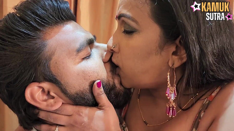 reena bhabhi: Bindu Bhhabhi Sex incitant în dormitor (audio hindi)