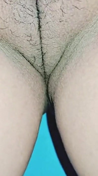 Desi naina pamer toket dan memek